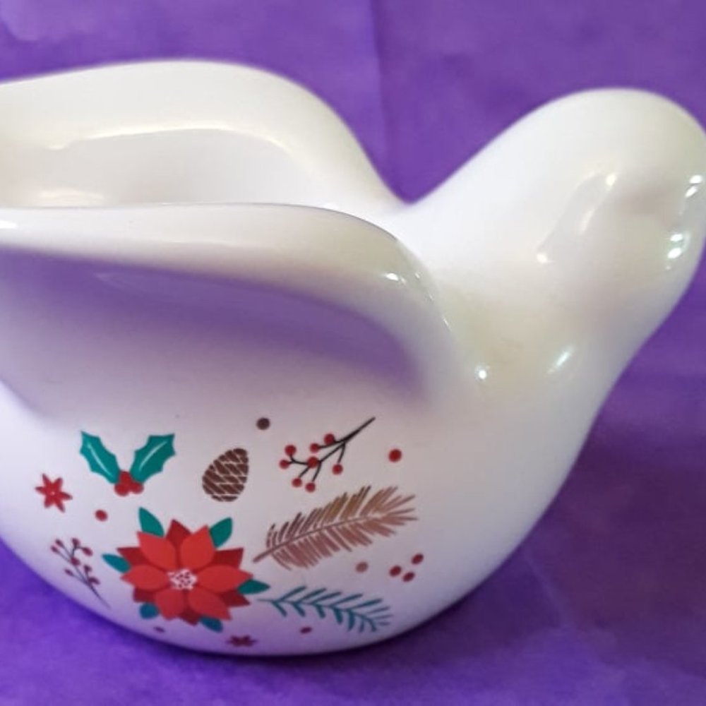 CHRISTMAS POINSETTIA DOVE VOTIVE CANDLE HOLDER - YANKEE CANDLES - 5" x 3" x 2" - Picture 2 of 7
